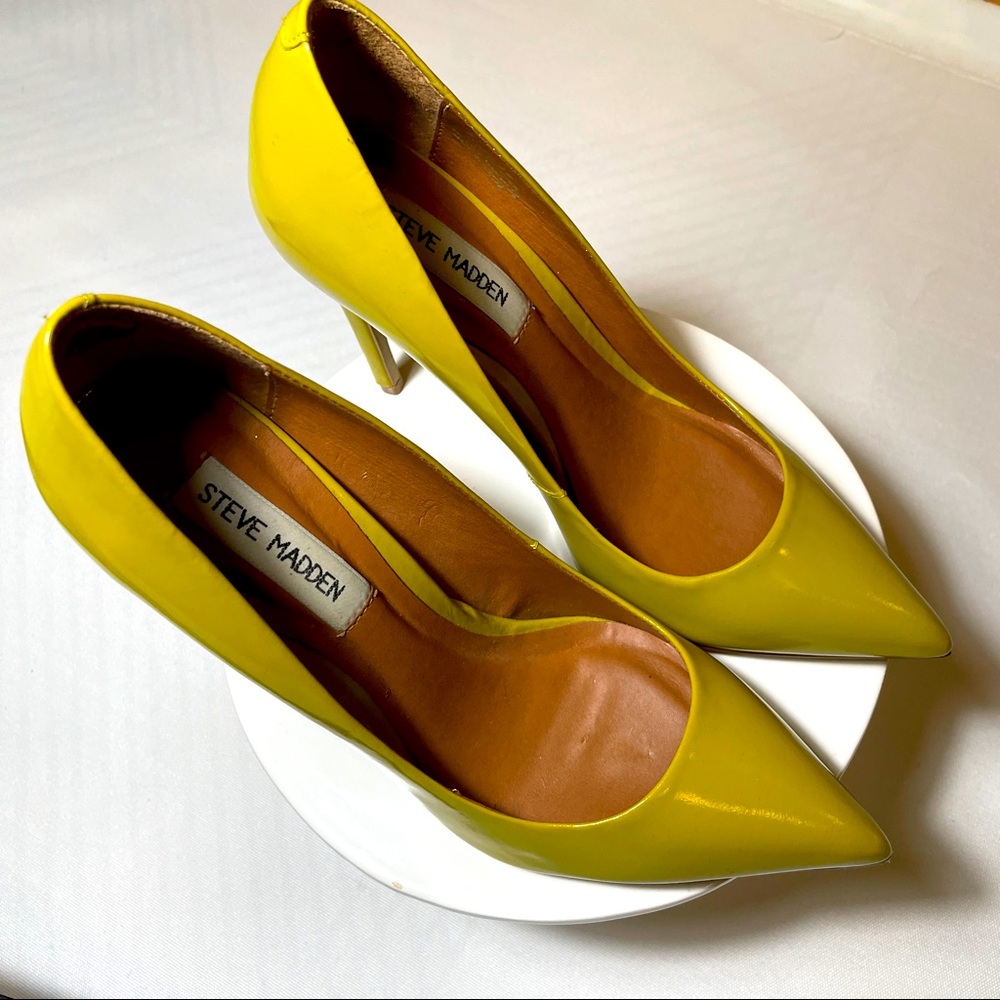 Steve Madden Heel Citron - Never Worn